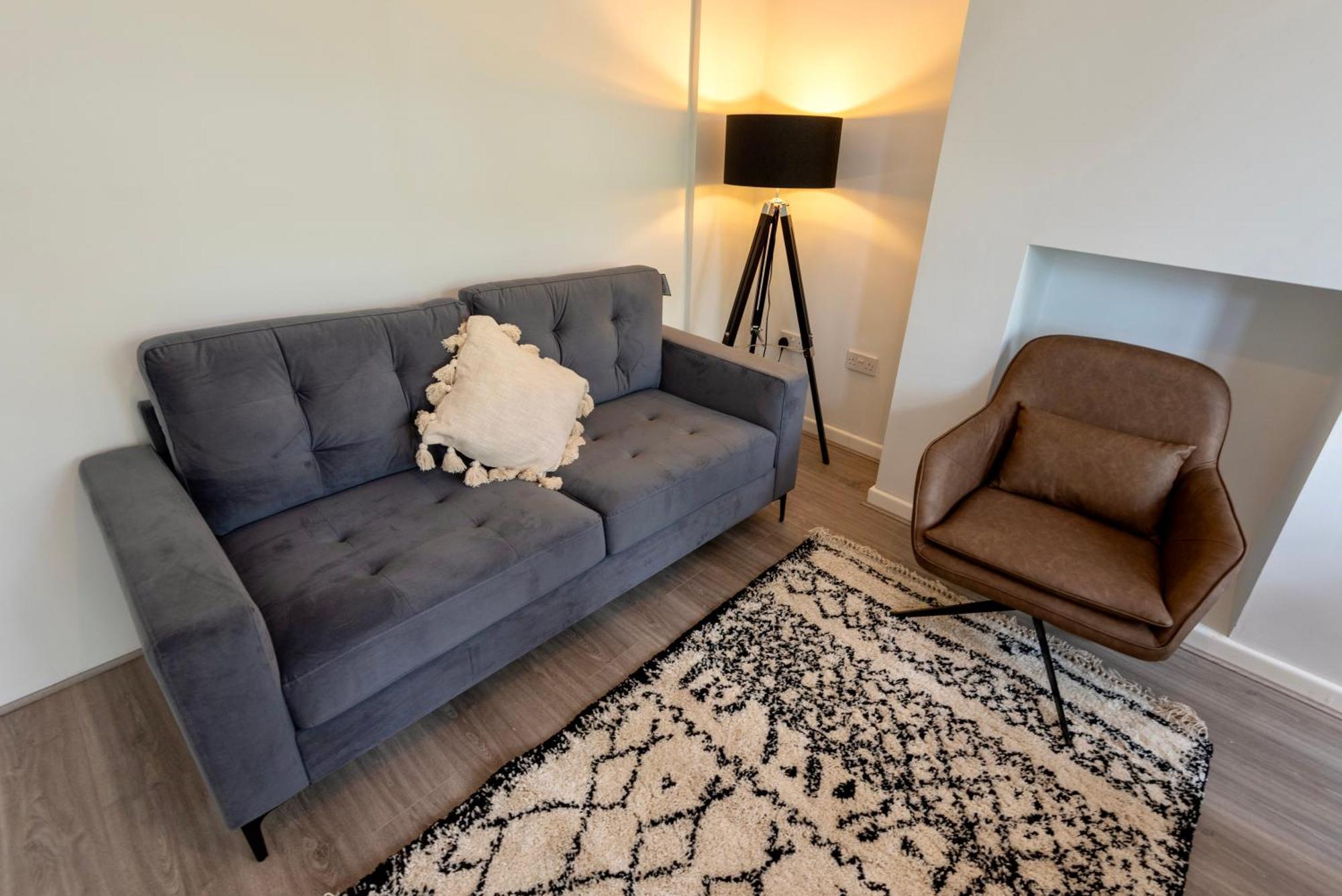 Double Room In Refurbished 5 Bed Home With Wifi And Tv BW Room 4 Solihull Extérieur photo