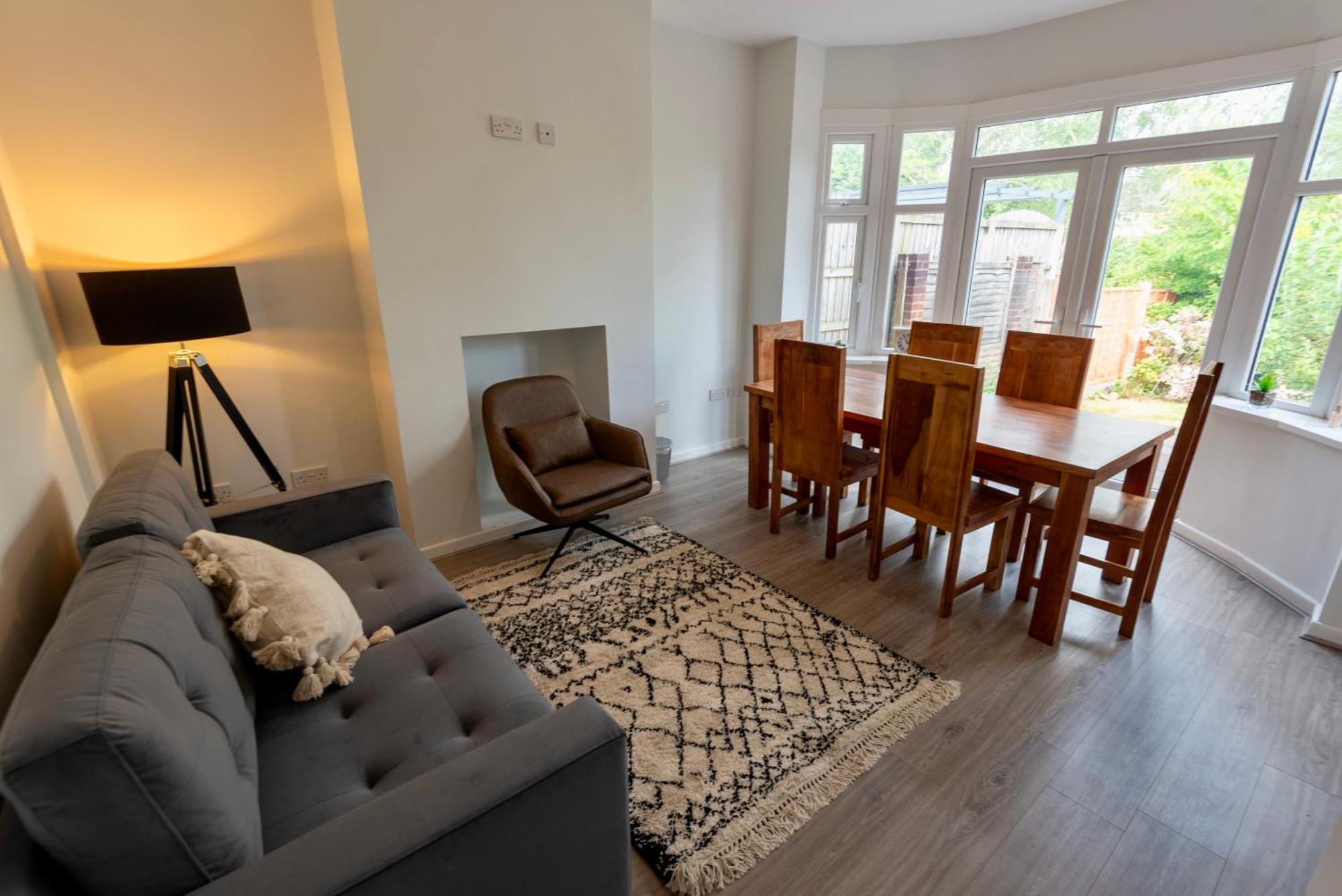 Double Room In Refurbished 5 Bed Home With Wifi And Tv BW Room 4 Solihull Extérieur photo