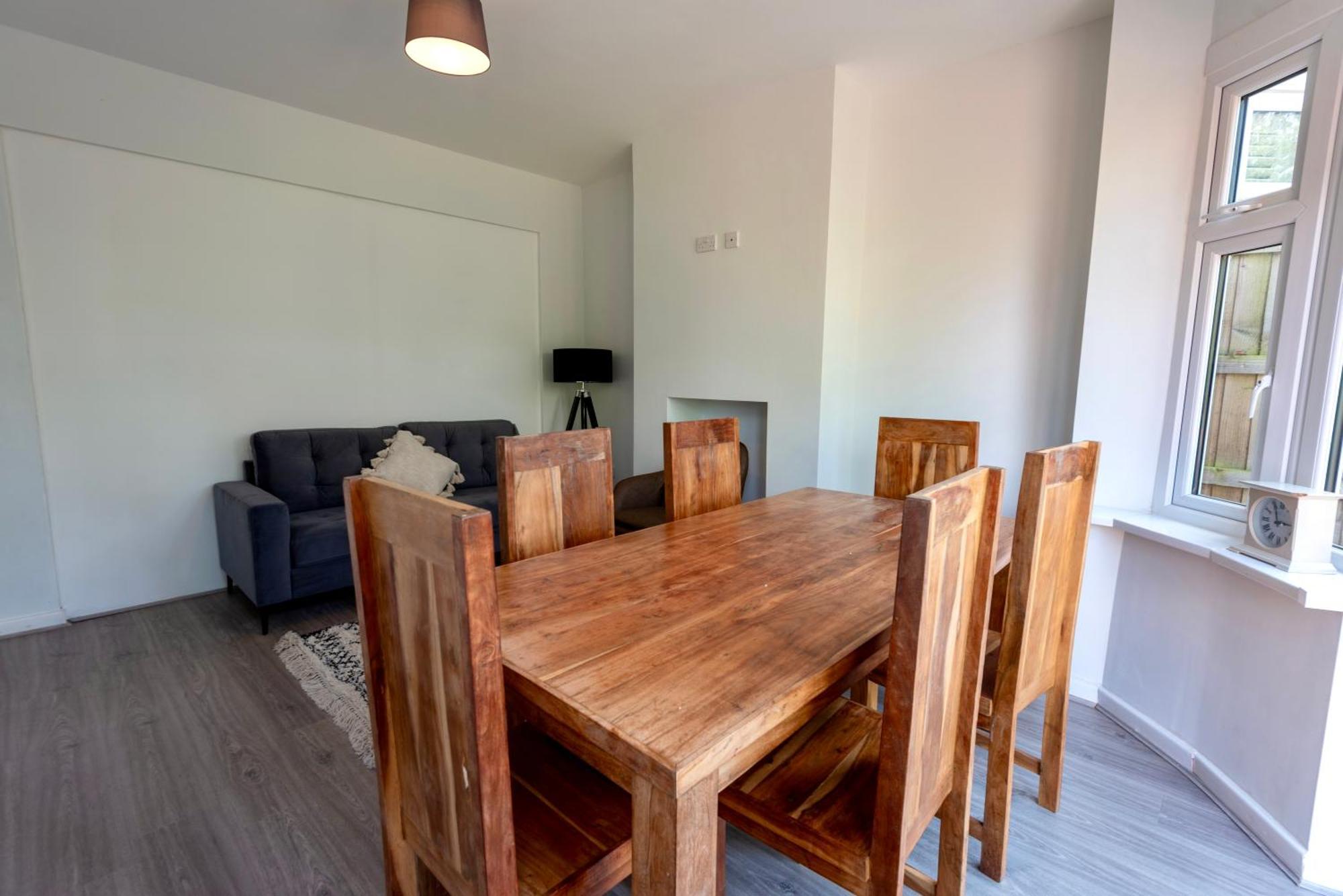 Double Room In Refurbished 5 Bed Home With Wifi And Tv BW Room 4 Solihull Extérieur photo
